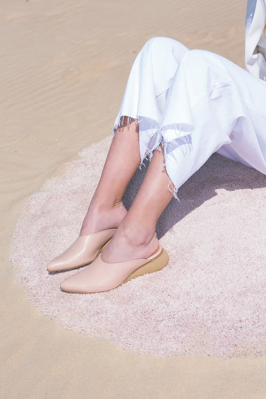 Bee Pink Mules