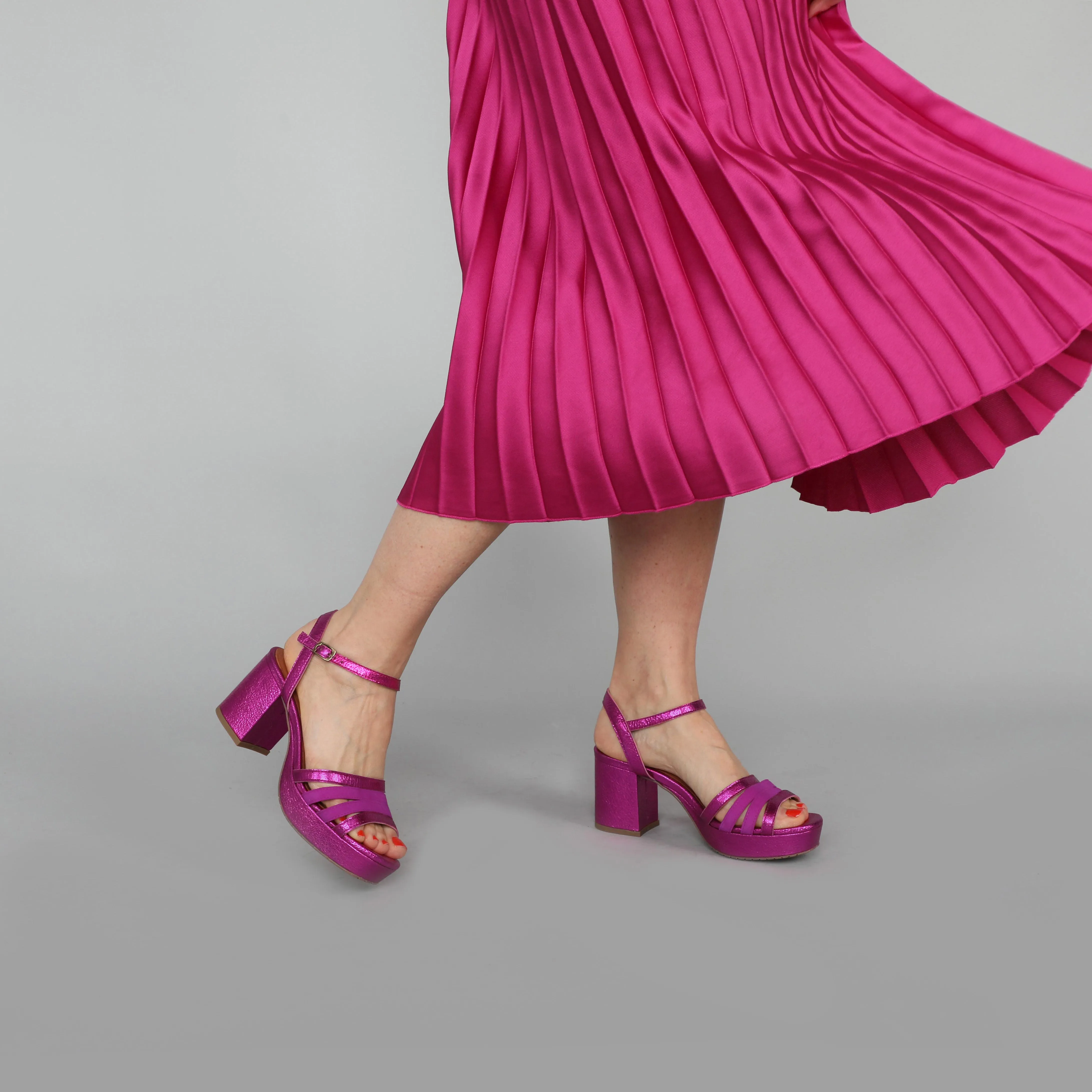 Camilla Fuchsia Metallic