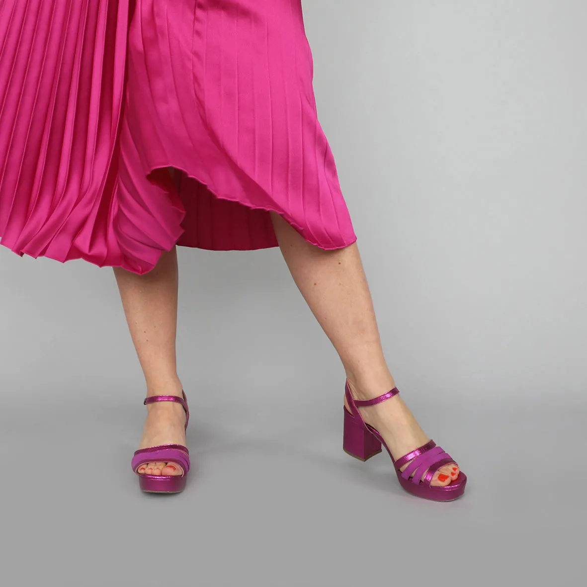 Camilla Fuchsia Metallic