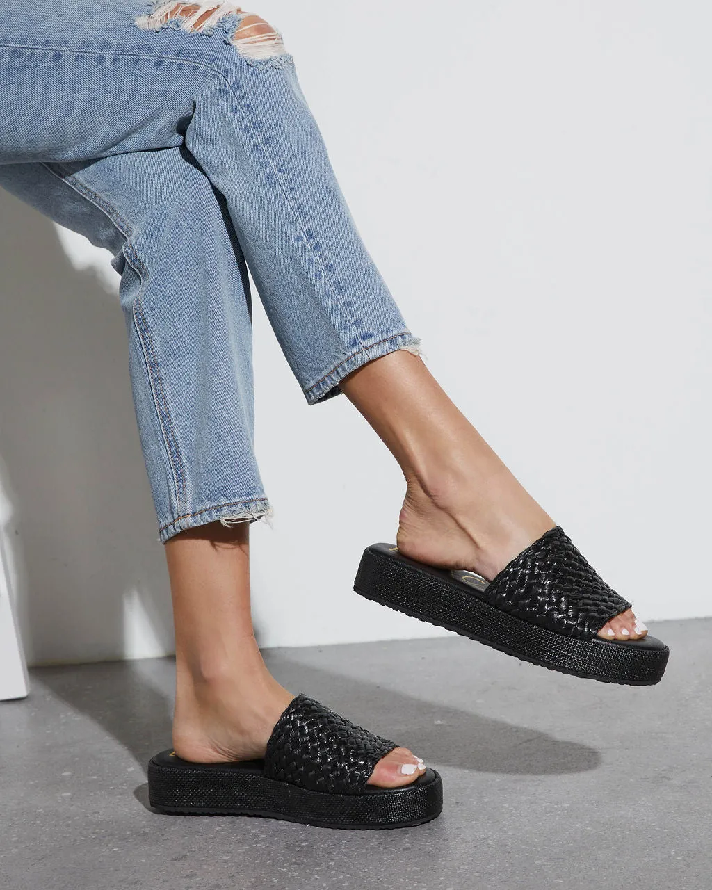 Lotus Braided Raffia Platform Sandals