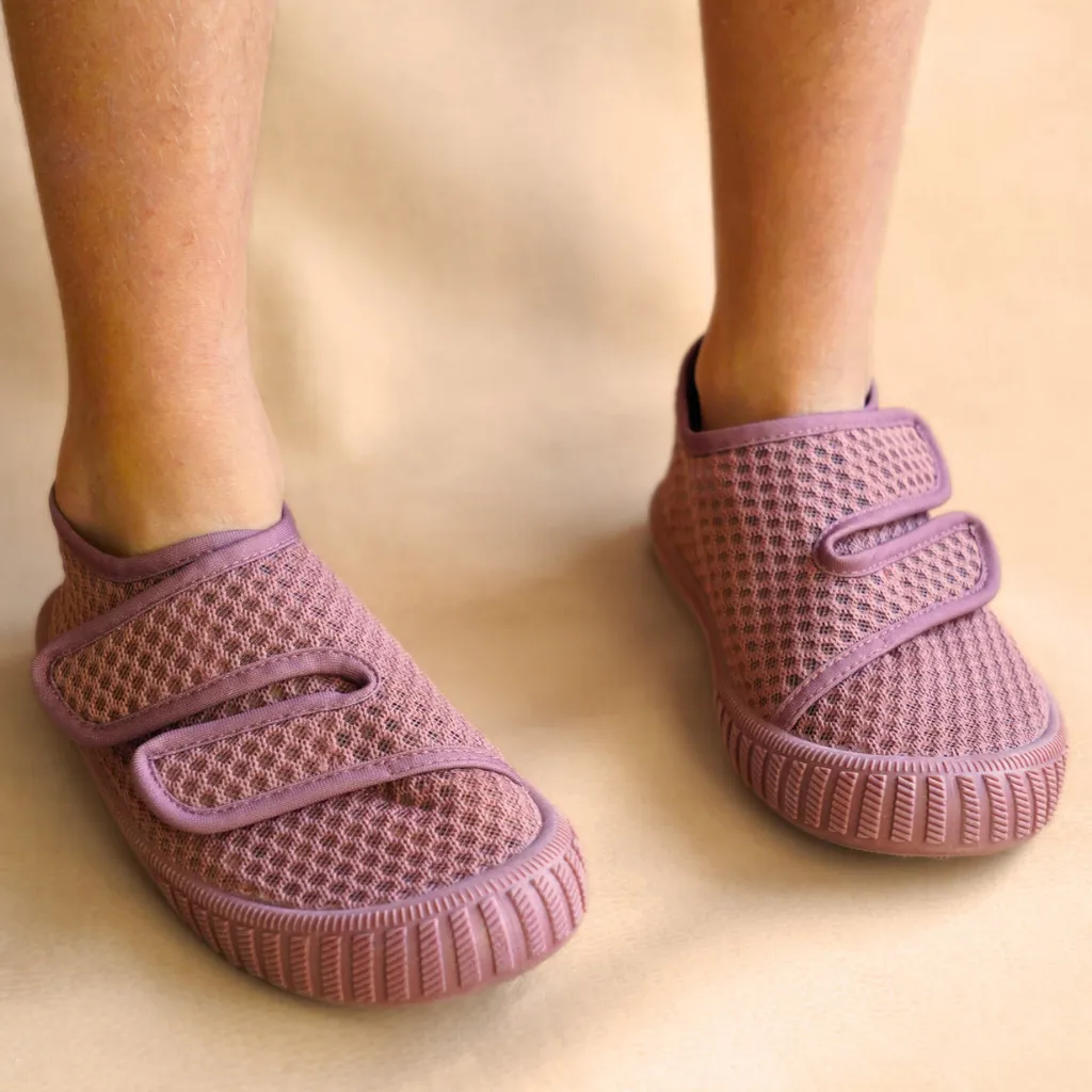 Play Shoes, Heather Rose