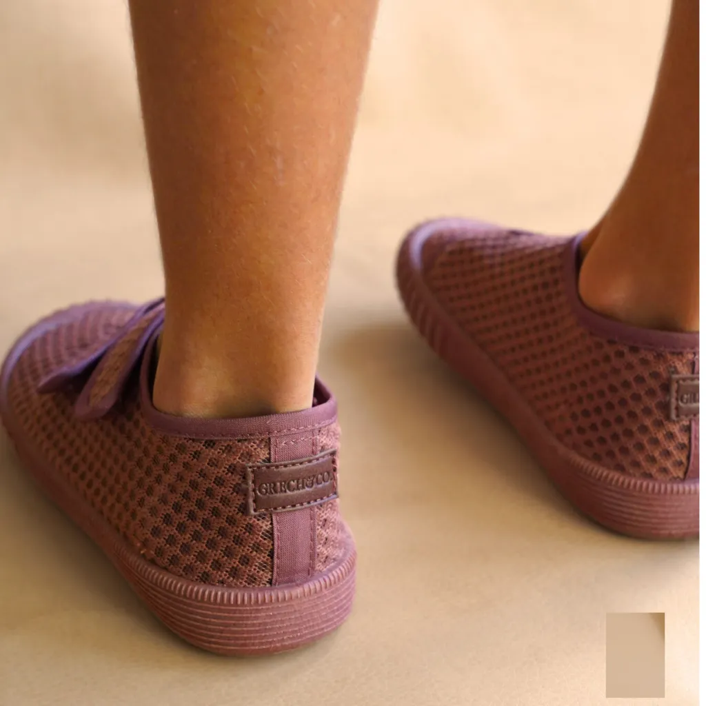Play Shoes, Heather Rose