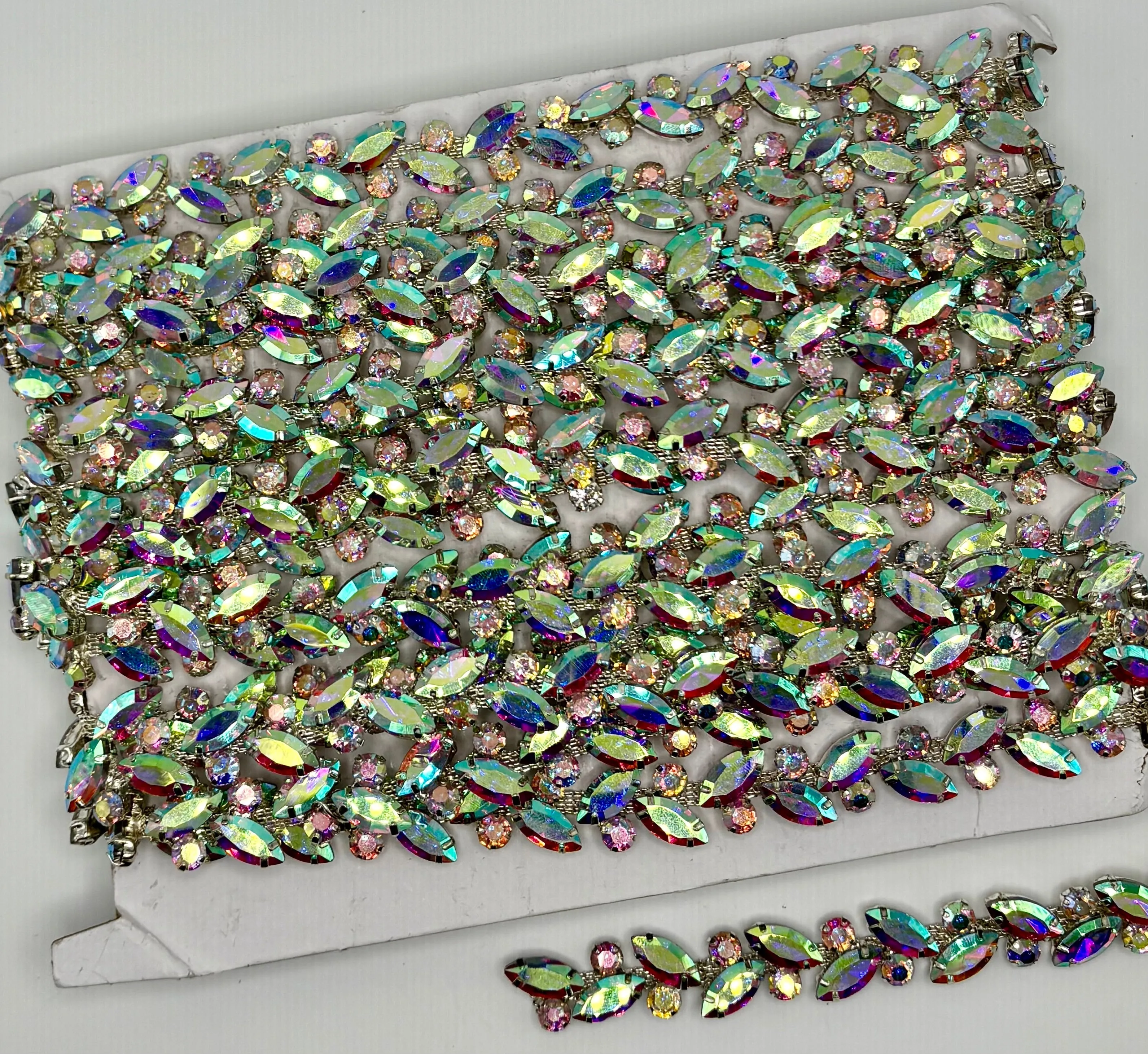Rhinestone Chain Yardage