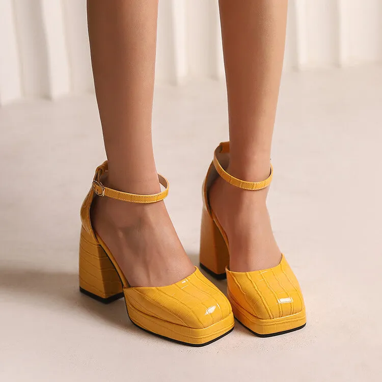Women's Crocodile Pattern Ankle Strap Chunky Heel Platform Sandals